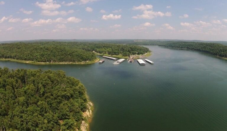 fout boat dock is located 768x443